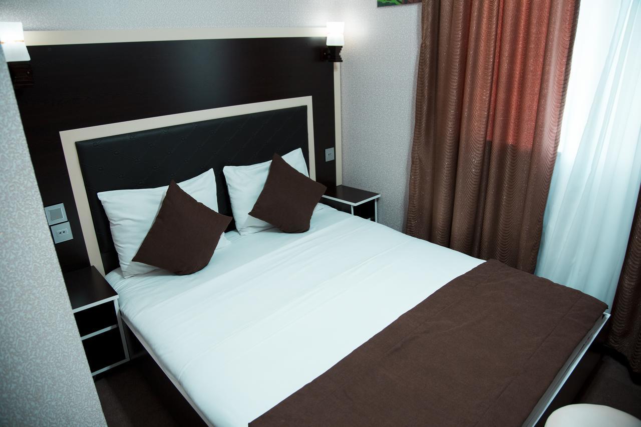 Akvilon Hotel Baku Bagian luar foto